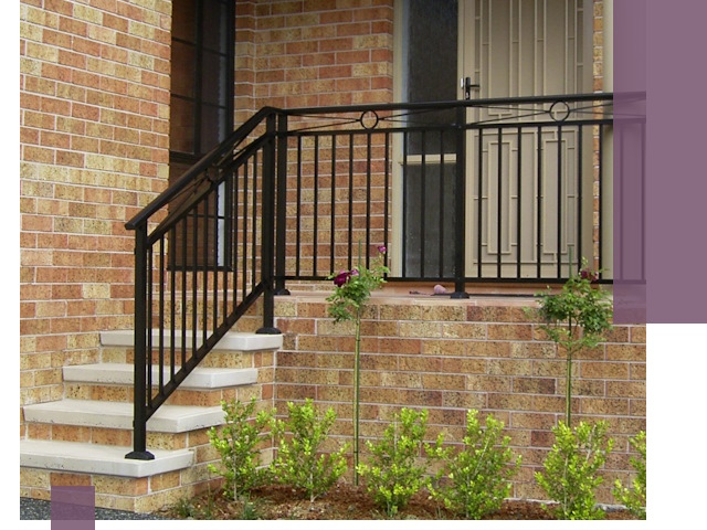 Уличные перила из металла под ключ в Люберцах